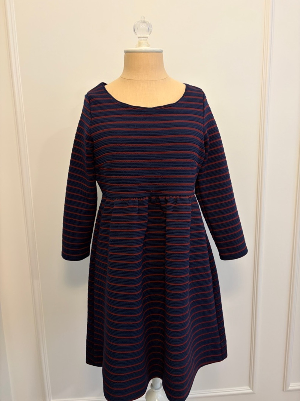 Anthropologie Maeve Mini Dress, Navy & Maroon Striped Long-Sleeve Dress, 4, GUC